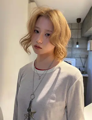 ロング カラー レイヤーカット🐩 透明感カラー モカのヘアスタイル