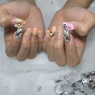 ネイル Yudia Minoriのネイルデザイン