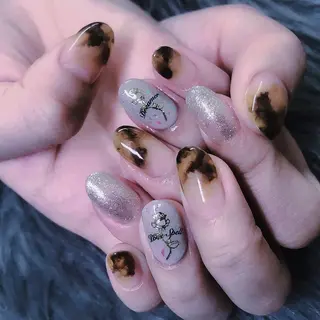 ネイル NOIROUGE所属・NOI ROUGEのネイルデザイン