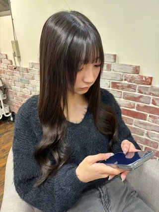 ロング ユウキ カットモデル様募集中のヘアスタイル