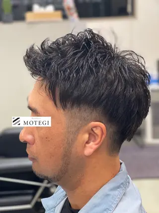 パーマ メンズ 茂木 太郎のヘアスタイル