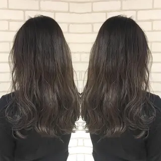 ロング カラー 佐藤 高徳のヘアスタイル