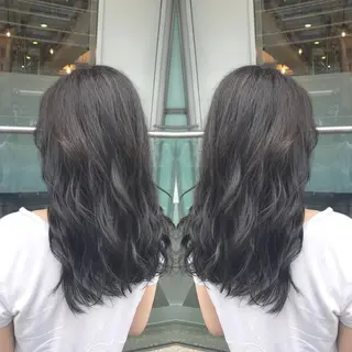 セミロング カラー 青木 茂樹⭐️ 透明感カラーのヘアスタイル