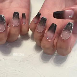 ネイル mayu 𓃠のネイルデザイン