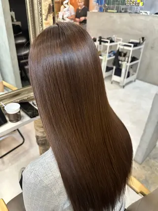 ロング clomus梅田茶屋町店所属・髪質改善特化美容師 酸性ストレート近藤俊のヘアスタイル