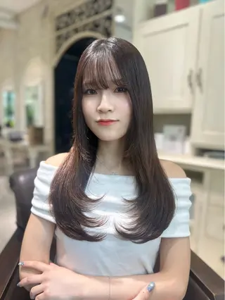 ロング 髪質改善透明感カラー 🤍Nanakoのヘアスタイル