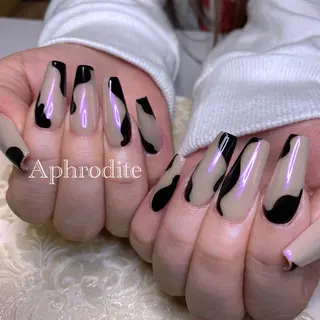 ネイル Aphrodite パラジェル認定サロンのネイルデザイン