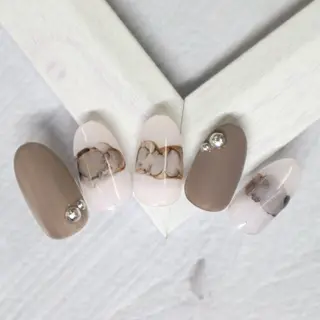 ネイル L‘ねいる 江坂店 エルネイルエサカテンのネイルデザイン