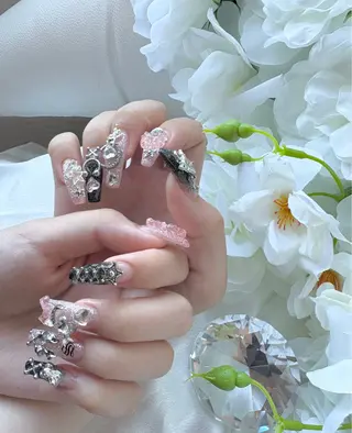 ネイル 山科駅徒歩3分🩷 店長 ゆちのネイルデザイン