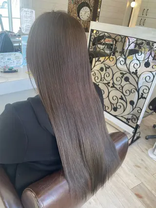 ロング Cr'ene by MARIE所属・MEI /Cre'neのヘアスタイル