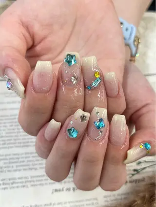 ネイル Basic町田本店 Suzunaのネイルデザイン