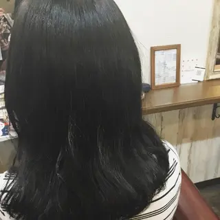 ミディアム カラー パーマ embrace エンブレイスのヘアスタイル
