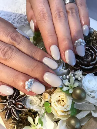 ネイル 吉岡 裕子のネイルデザイン