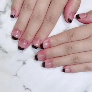 ロング カラー ネイル Q Free nailsのネイルデザイン