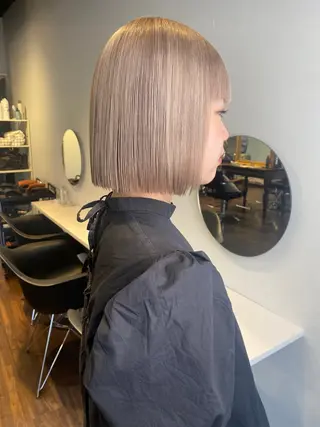 セミロング カラー land所属・透明感カラー/レイヤ ー🌙Honokaのヘアスタイル