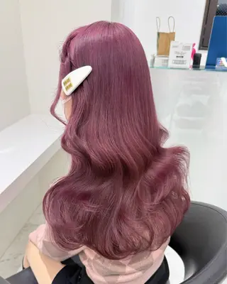 ロング カラー ヘアアレンジ ハイトーンカラー💞 くるみ🎀のヘアスタイル