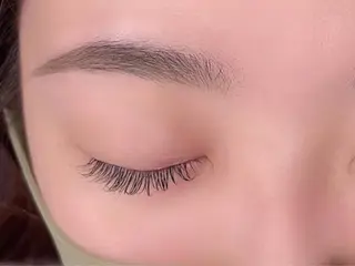 マツエク・マツパ ilka 錦糸町所属・小澤 亜美のマツエク・マツパデザイン