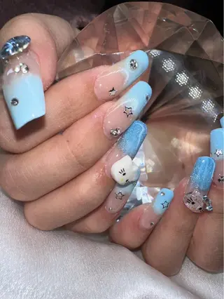 セミロング 🌿YOKOSUKA NAILS⚓️のネイルデザイン