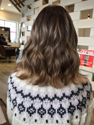 セミロング chill out 塚口本町店のヘアスタイル