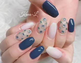 ネイル 芦辺 香奈のネイルデザイン