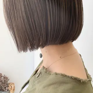 ショート カラー fio マナミのヘアスタイル