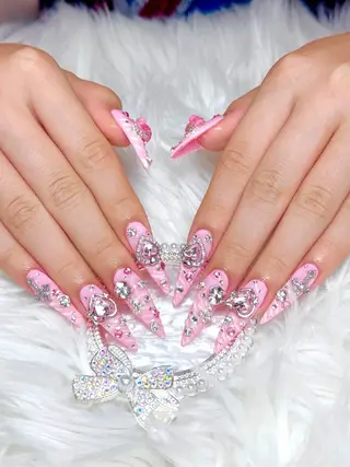 ネイル W&nail  slon所属・W·mai nail 関内のネイルデザイン
