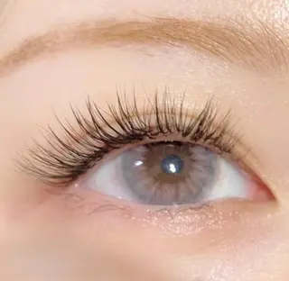 マツエク・マツパ AKAMEE omotesando所属・Toyoshima Sakikoのマツエク・マツパデザイン