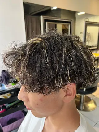 パーマ メンズ パーマ特化美容師 茂木広幸のヘアスタイル