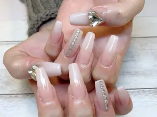 ネイル Rグループ felizのネイルデザイン