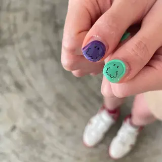 ネイル SALON VILLAGE AOYAMA 2nd.所属・NAKAMURA HARUKAのネイルデザイン