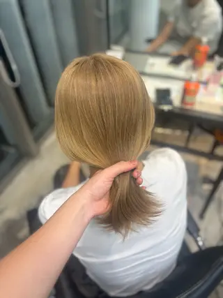 ミディアム ハイトーン sala 透明感🎀💭のヘアスタイル