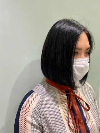 ミディアム カラー カマチョ タイスのヘアスタイル