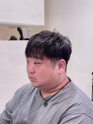 メンズ GRAZIE due所属・メンズ特化美容師 / 篠谷祐輝のヘアスタイル