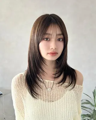 ミディアム カラー ❤️ショートカット ・顔周りカット❤️のヘアスタイル