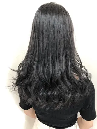 セミロング カラー OFF YUYAのヘアスタイル