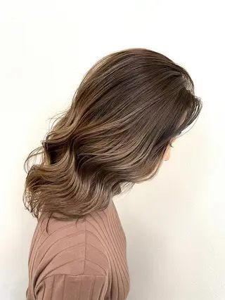 セミロング TotalBeautysalonCURE所属・CURE 朱梨のネイルデザイン