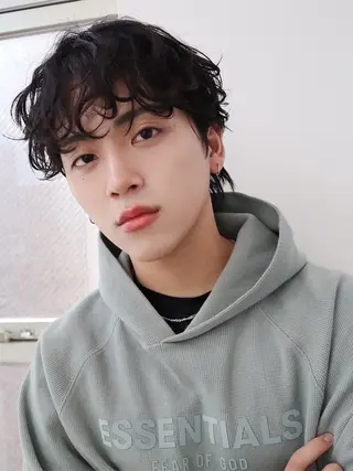 ショート 沖丸 凌太のヘアスタイル