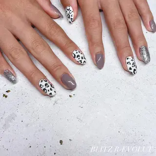 ネイル ☁️BLITZ 🎀笠原雪音🎀のネイルデザイン