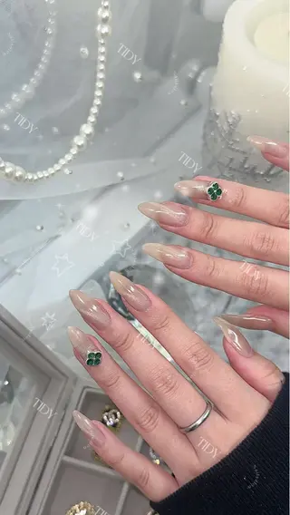 ネイル TIDY M&Mのネイルデザイン