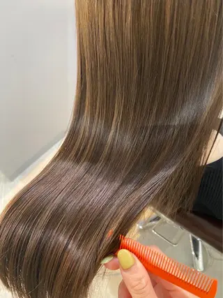 セミロング カラー 髪質改善デザイナー &mirai ryoのヘアスタイル