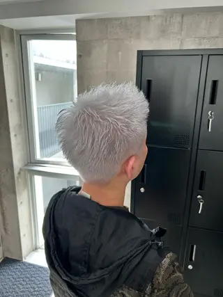 ショート ✨メンズ特化& ブリーチ特化Ryuのヘアスタイル