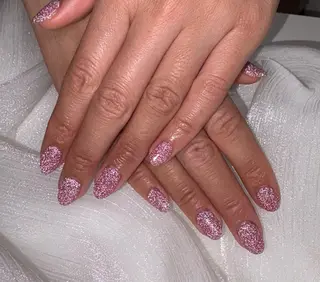 ネイル トータルビューティサロンgerbera rose所属・Kana (カナ)のネイルデザイン