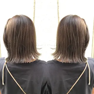 ミディアム 艶カラー🩵💛 NANAのヘアスタイル