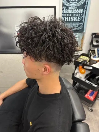 ショート メンズ 鈴木 一也のヘアスタイル