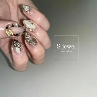ネイル S♡JEWEL所属・S. JEWELのネイルデザイン