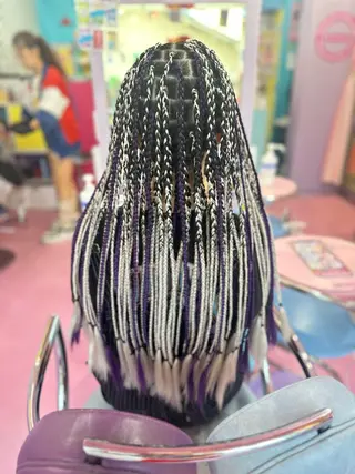 ロング Hair salon TOMMY所属・♮やっしー♮ 🌈派手髪🌈のヘアスタイル