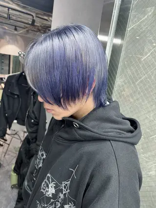 ショート カラー ravens デザインカラーのヘアスタイル