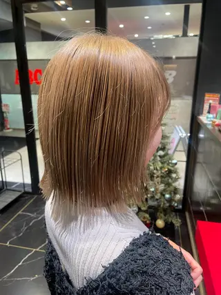 ショート カラー 森 亜紗美のヘアスタイル