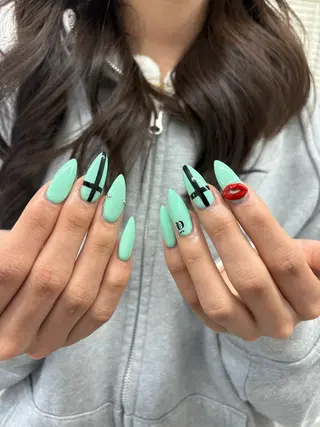 ネイル yuria 🎀海外ネイル🌺のネイルデザイン