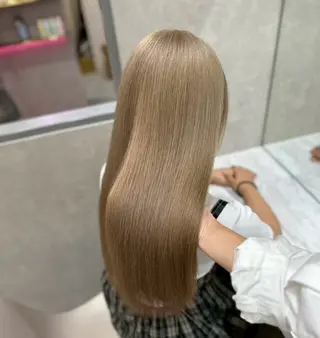 ロング 🎀透明感ブラウ ンshizuka🎀のヘアスタイル